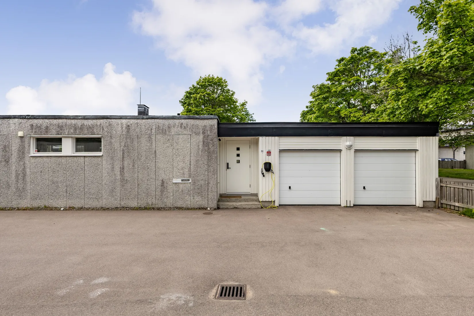 Villa, Radhus, Brygghusgatan 24, Norra Vallby, Västerås
