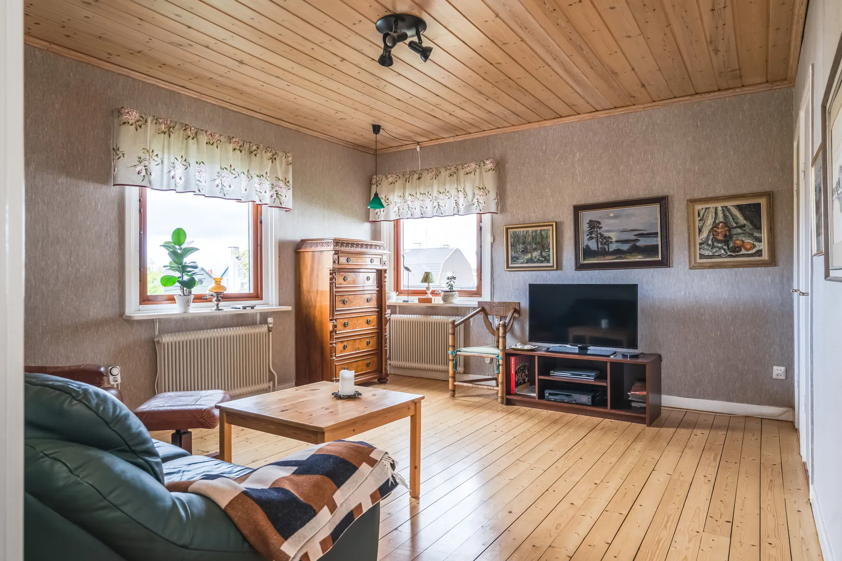 Villa, Rosengången 6, Karlshov, Norrköping