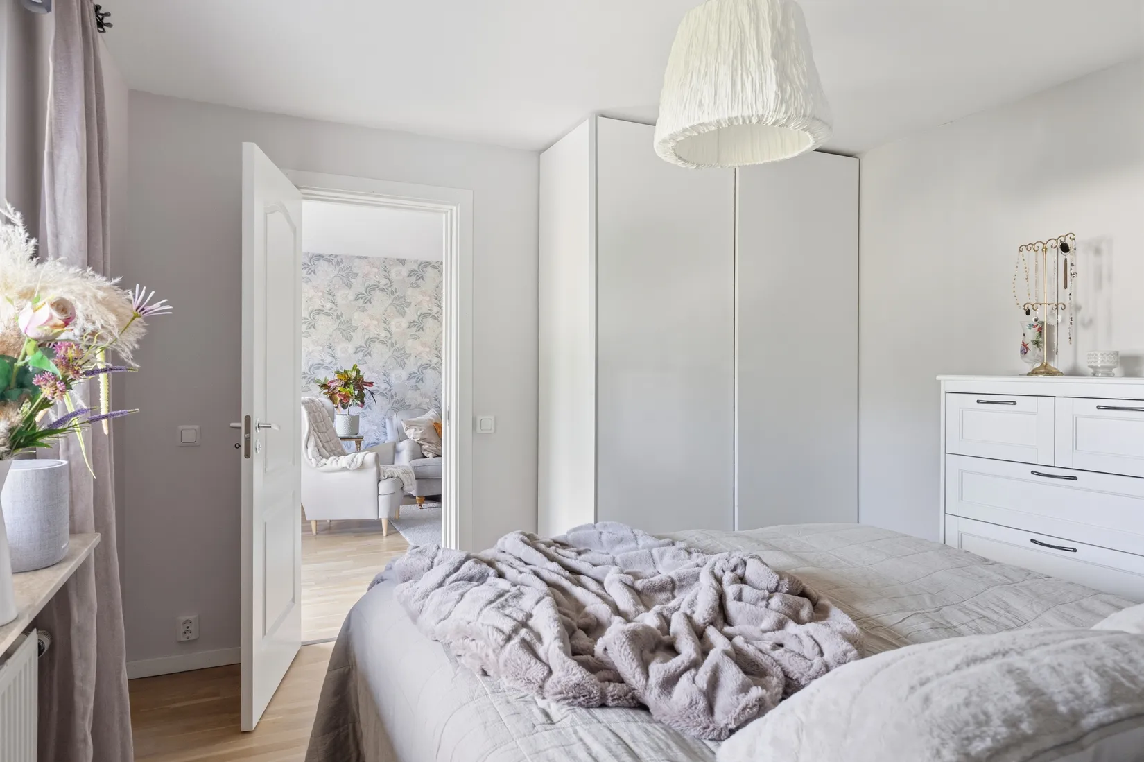 Villa, Radhus, Plogvägen 17, Tureberg, Sollentuna