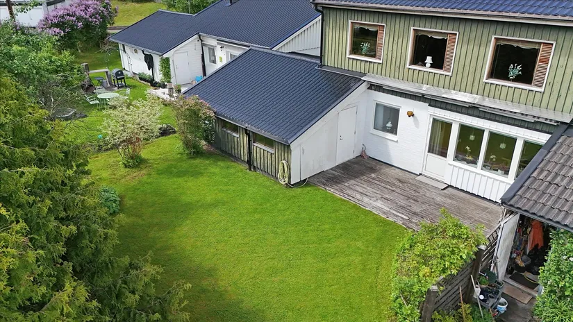 Villa, Radhus, Tyfonvägen 9, Skogslyckan, Uddevalla