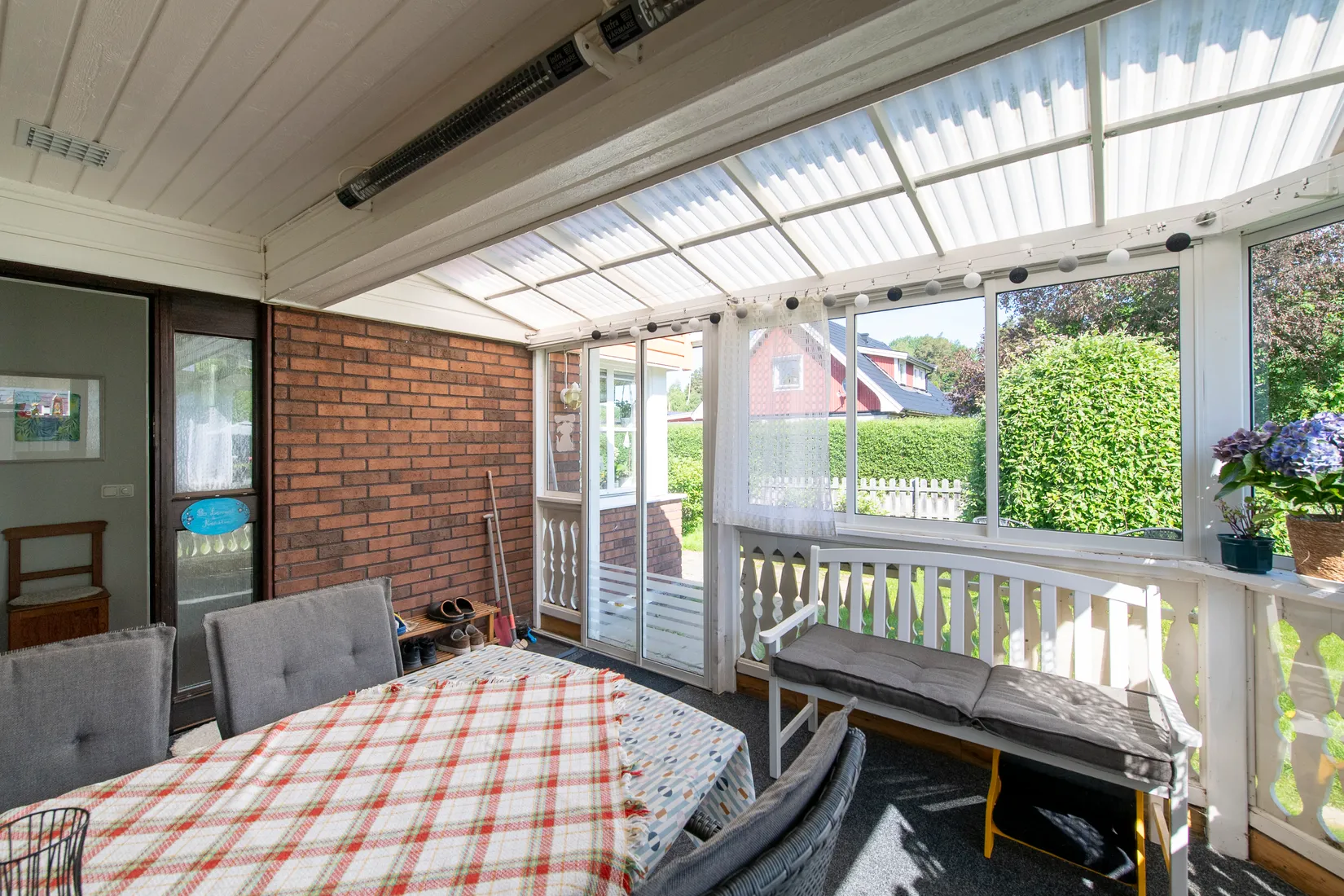 Villa, Radhus, Solbrudsvägen 2, Gryta, Västerås