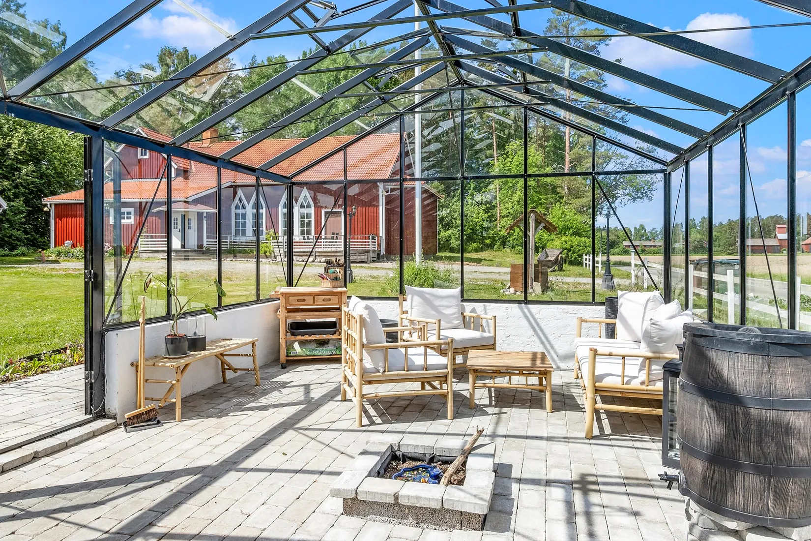 Villa, Ulvsta 18, Haraker, Västerås