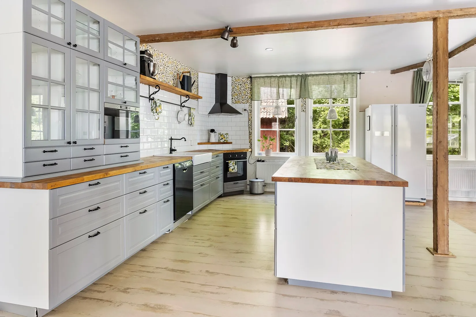 Villa, Ulvsta 18, Haraker, Västerås