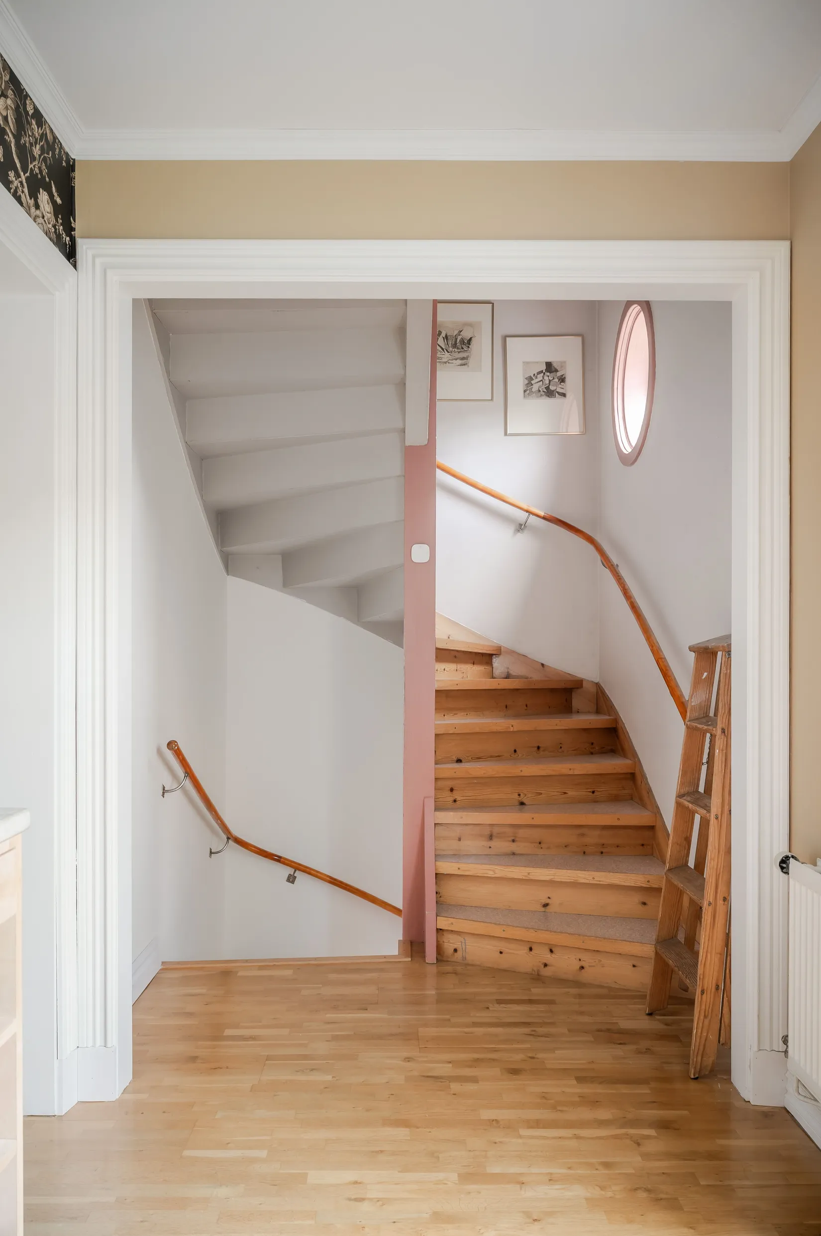 Villa, Nya Kyrkogatan 5, Centrum, Kristinehamn