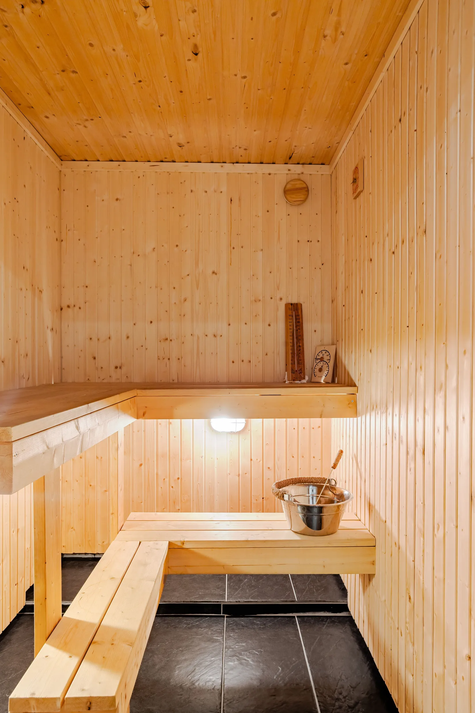 Radhus, Tegelbruksgatan 35, Sidsjö, Sundsvall