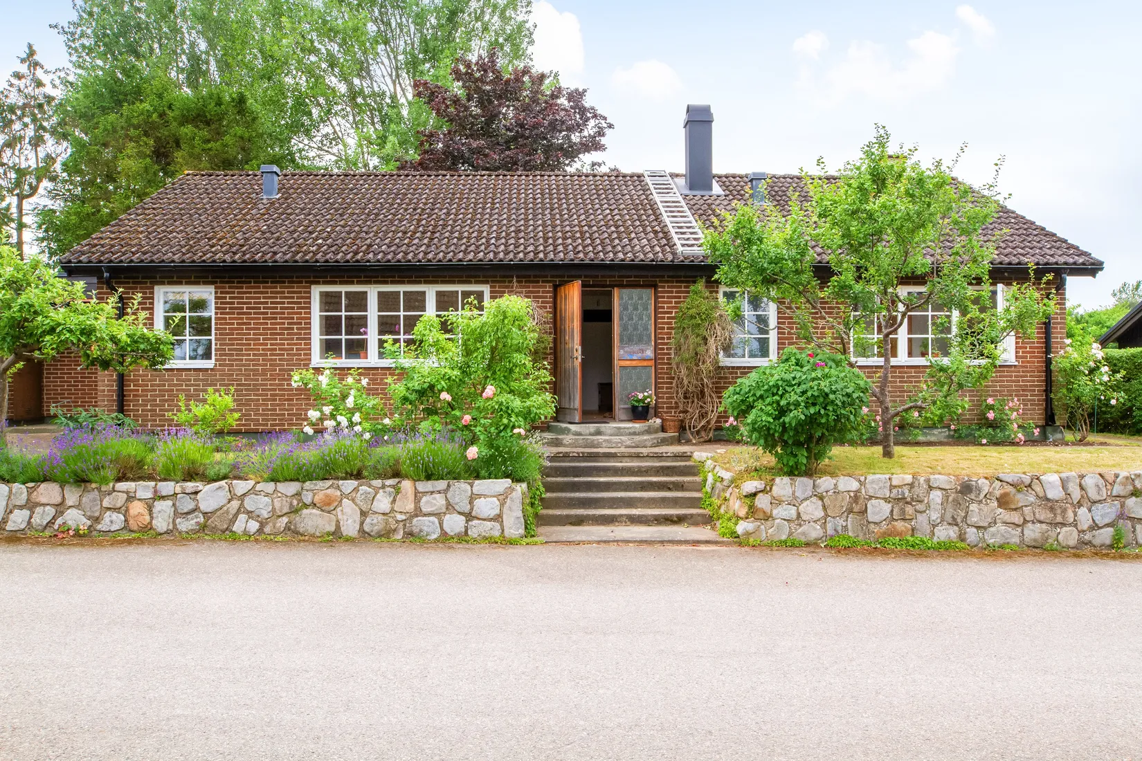 Villa, Roddargatan 6, Simrishamn