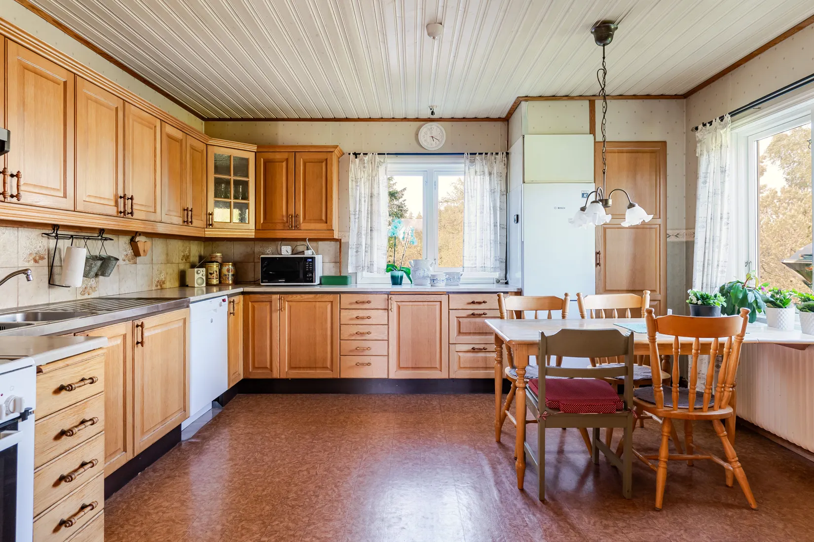 Villa, Möbelvägen 6, Gropen, Lekeberg