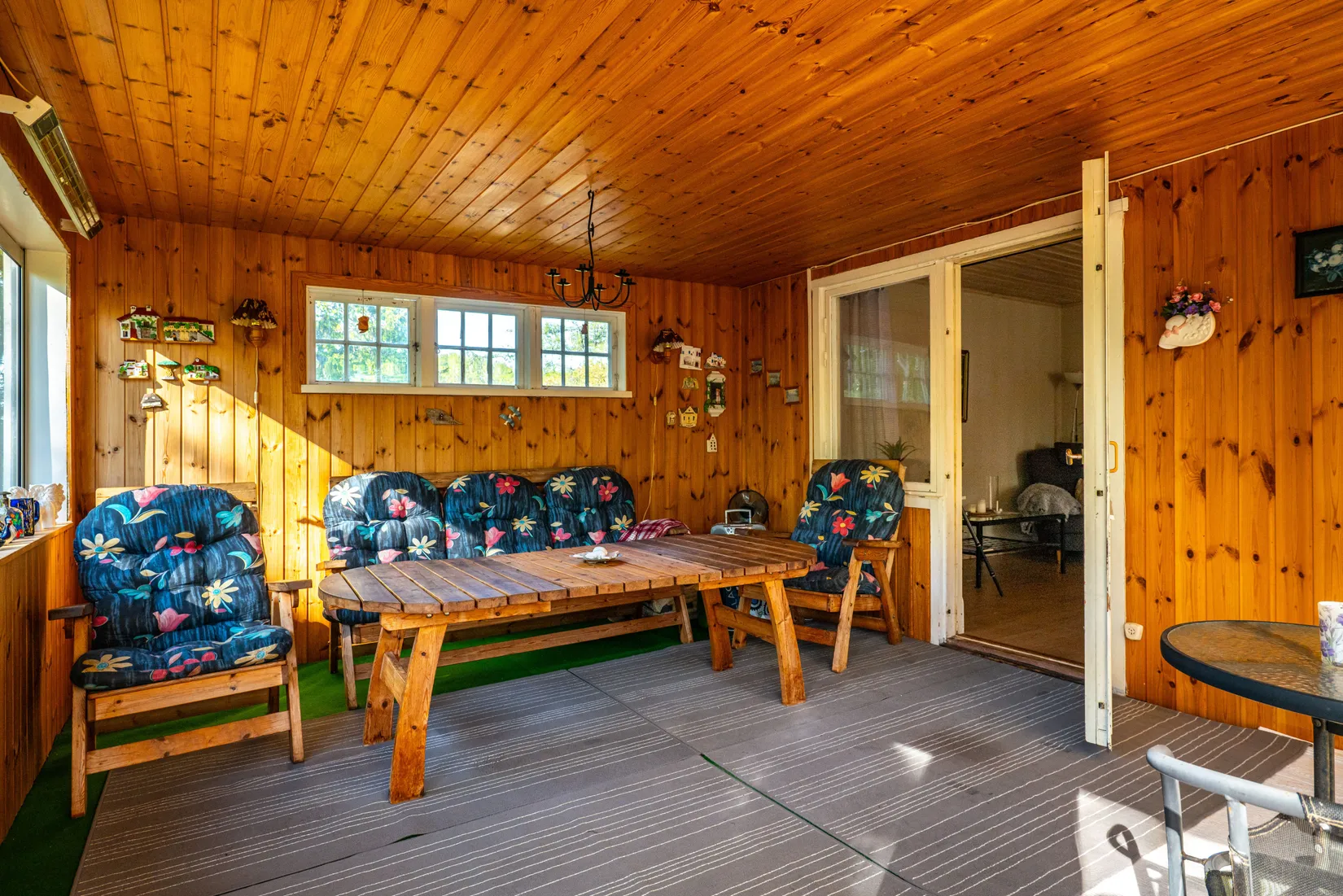 Villa, Möbelvägen 6, Gropen, Lekeberg