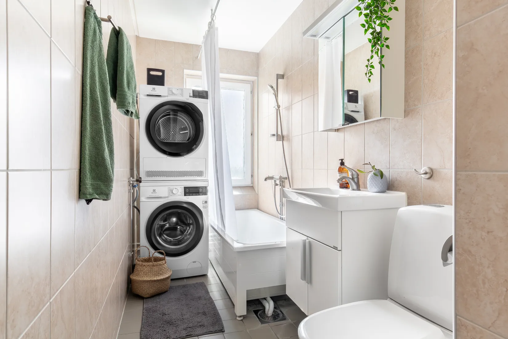 Bostadsrätt, Karolingatan 12, Vita höja, Malmö