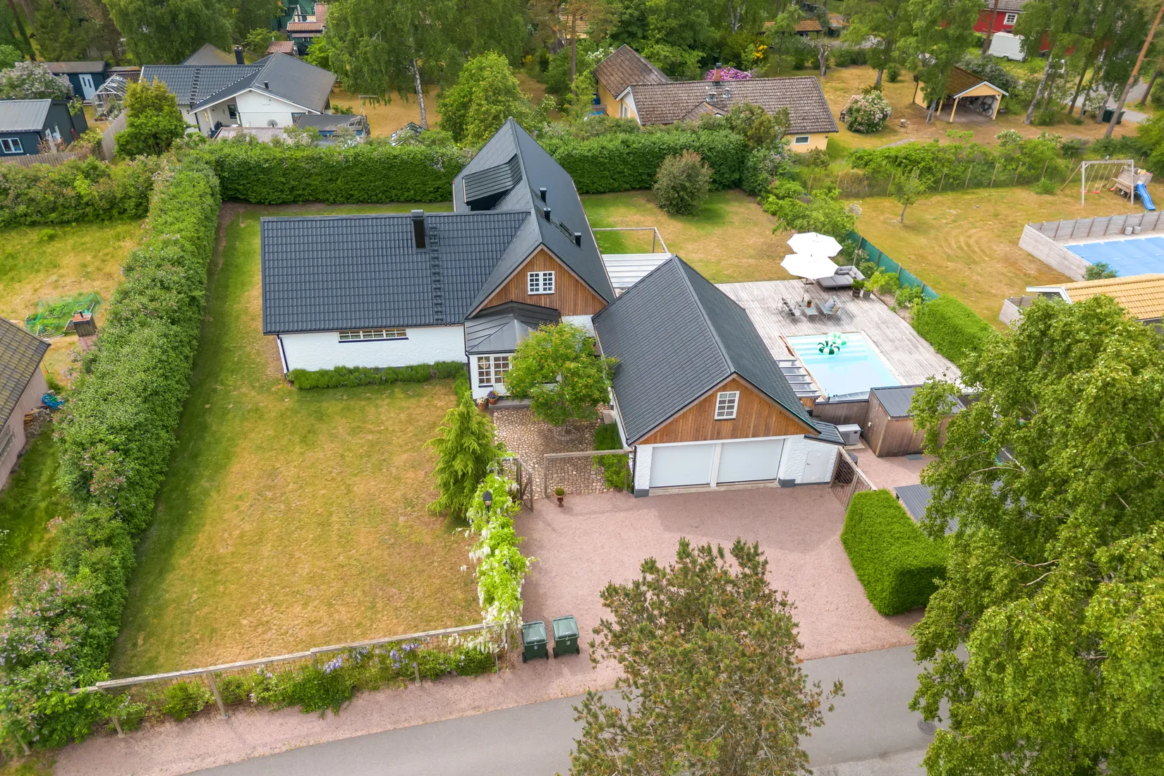 Villa, Albert Jöns väg 3, Mälarhusen, Simrishamn