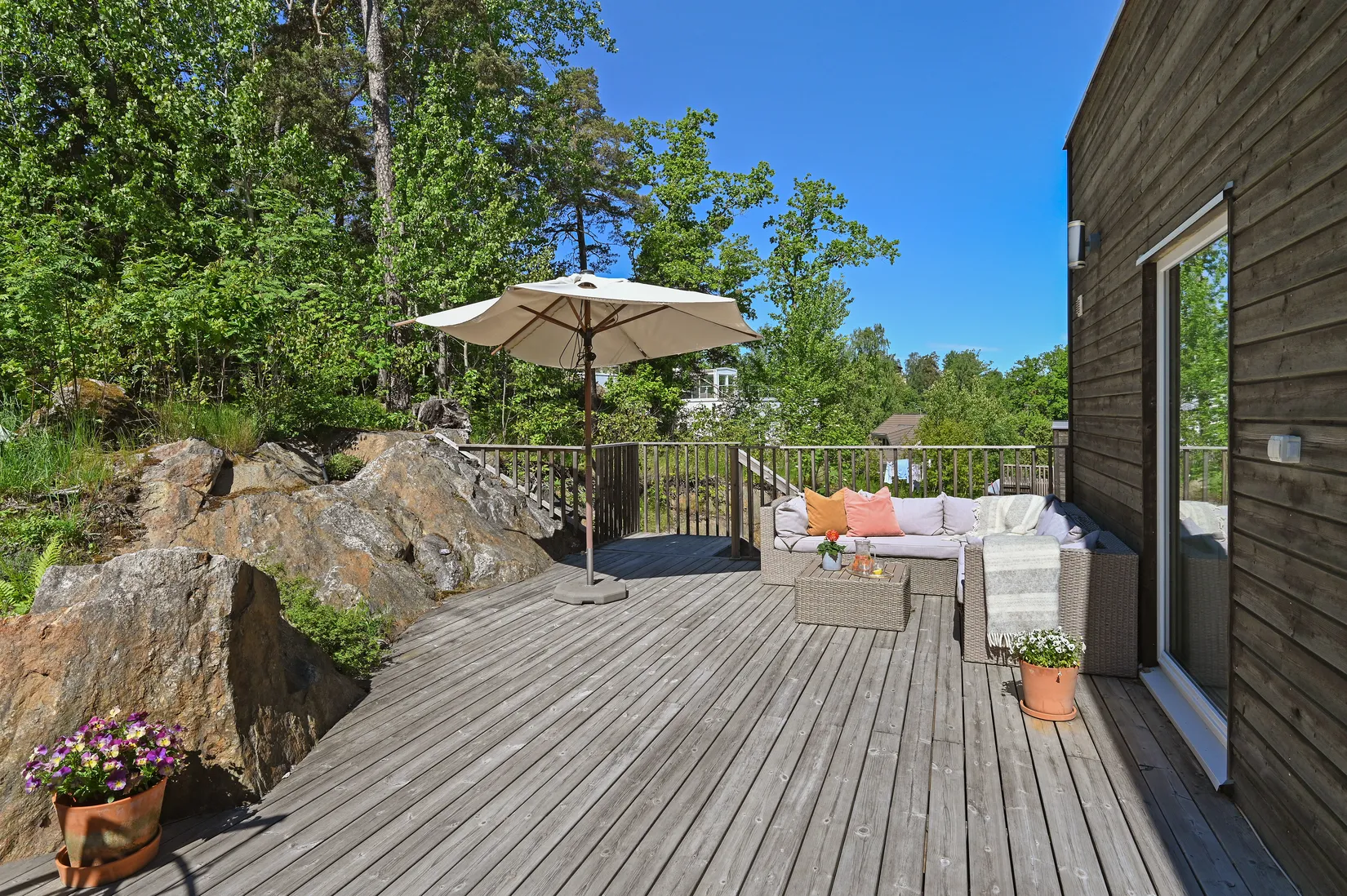 Radhus, Bygdegårdsvägen 22D, Huddinge