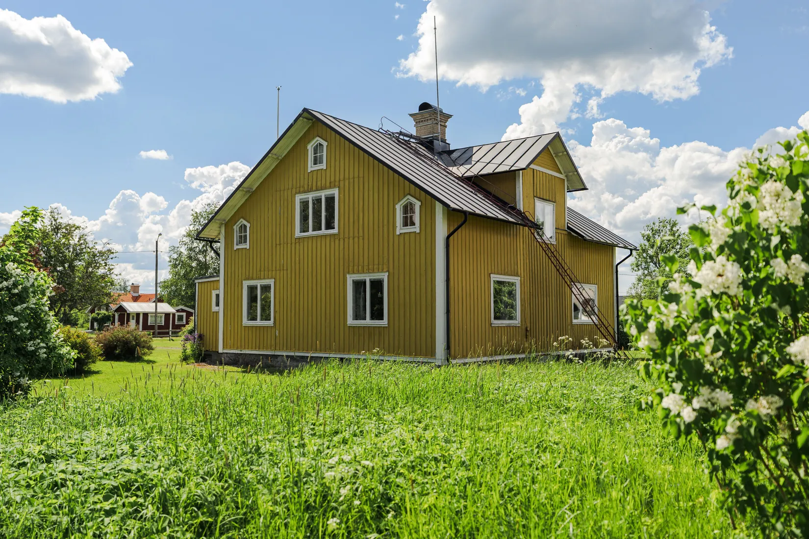 Gård/Skog, Slada 335, Hållnäs, Tierp