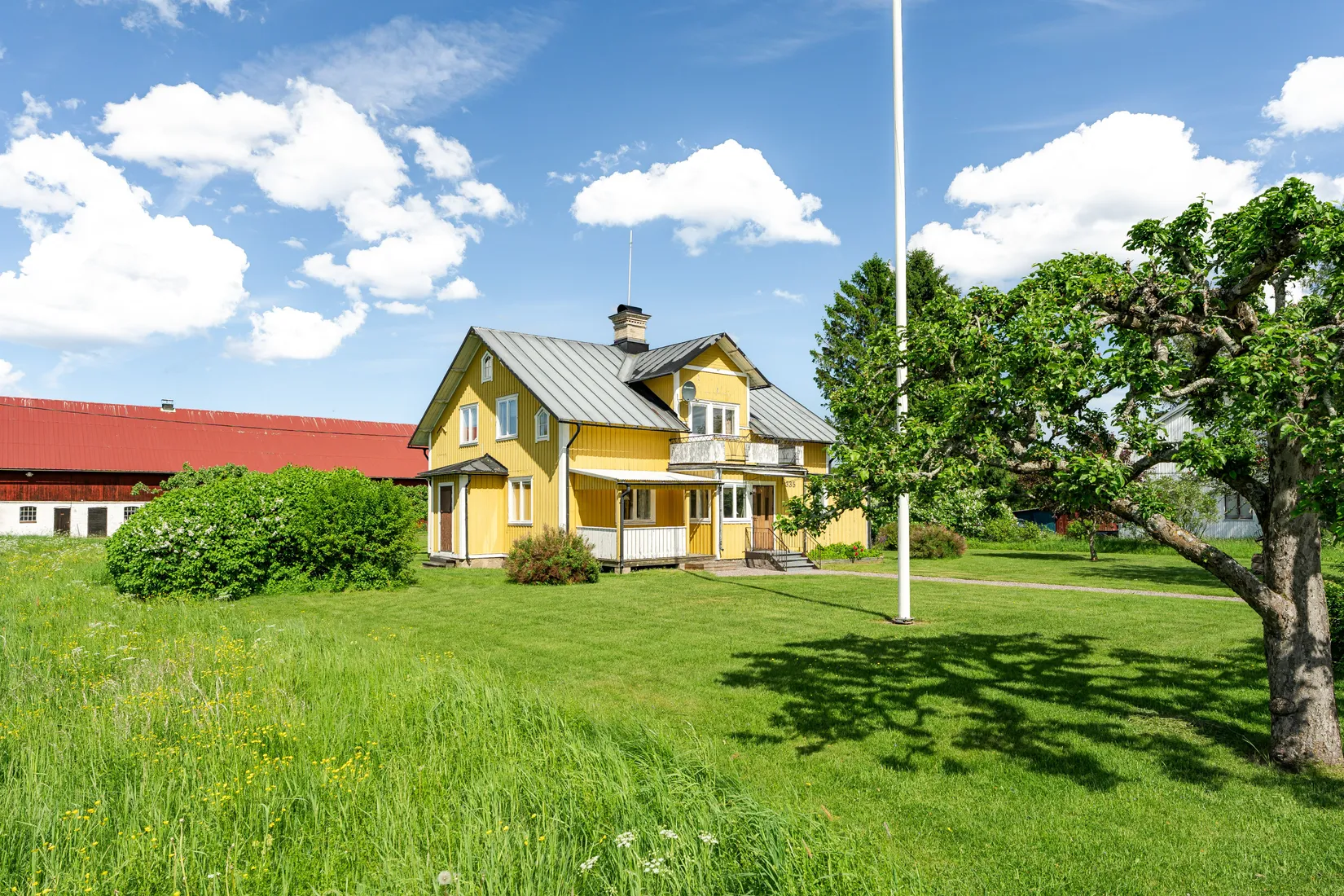 Gård/Skog, Slada 335, Hållnäs, Tierp