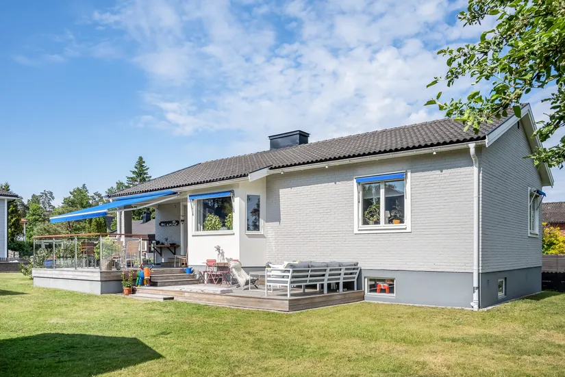 Villa, Violabergsvägen 11, Haninge