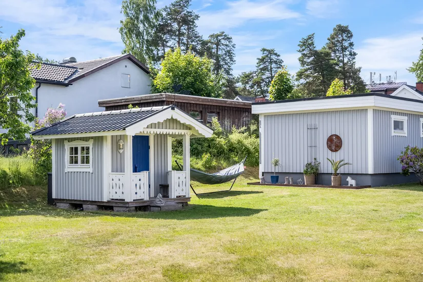 Villa, Violabergsvägen 11, Haninge