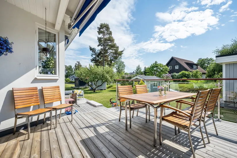 Villa, Violabergsvägen 11, Haninge