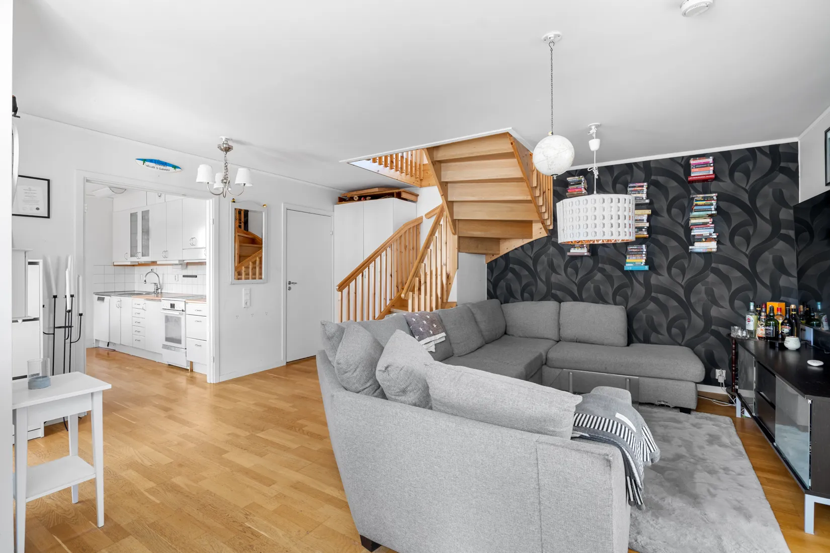 Radhus, Prästgårdsvägen 182, Botkyrka