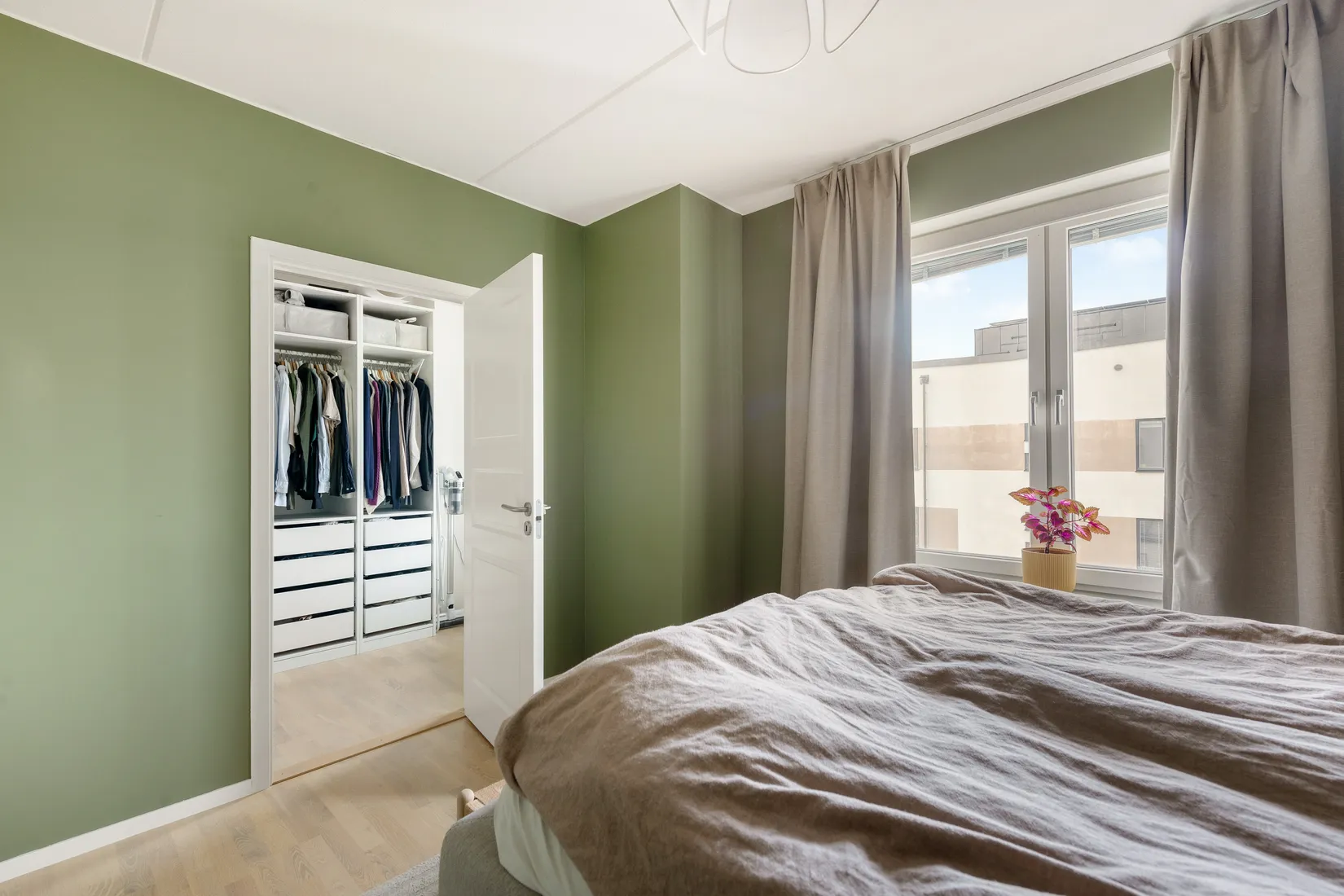 Bostadsrätt, Klas Klättermus gata 5, 8 tr., Bromma / Annedal, Stockholm