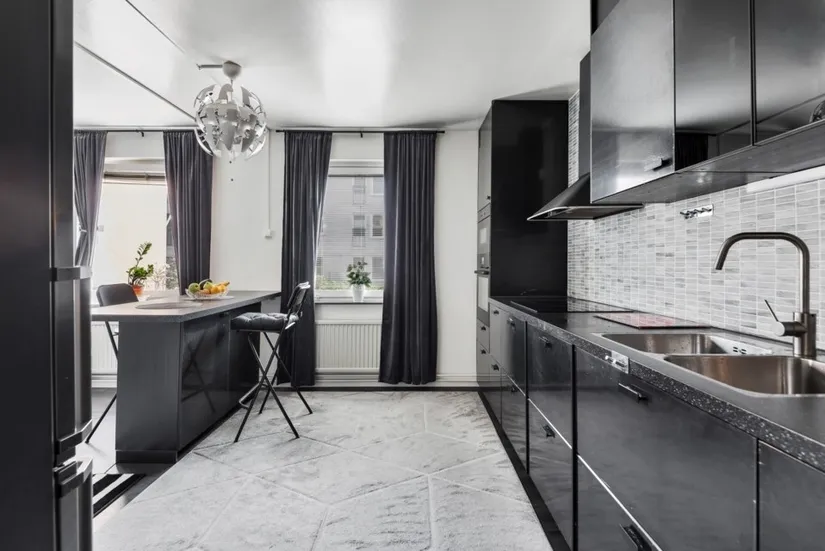 Bostadsrätt, Bärkingeplan 8, Tensta, Stockholm