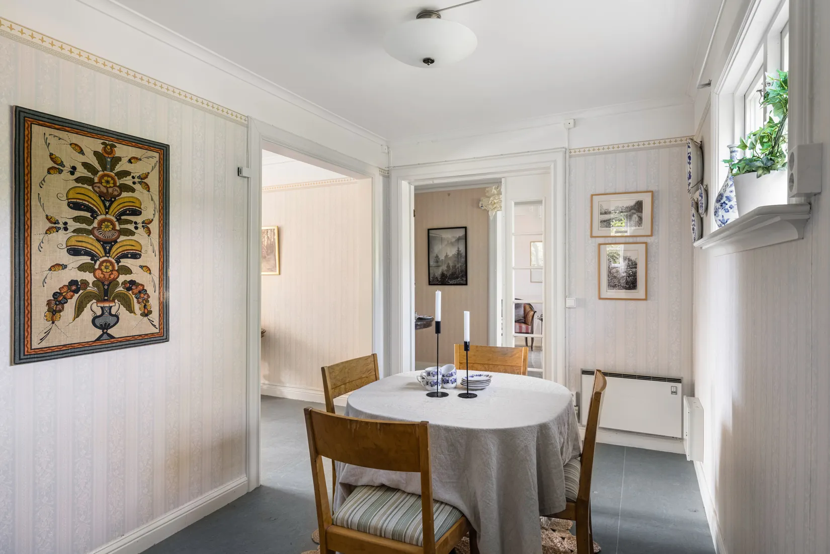 Villa, Ängsjövägen 111, Stäket, Järfälla