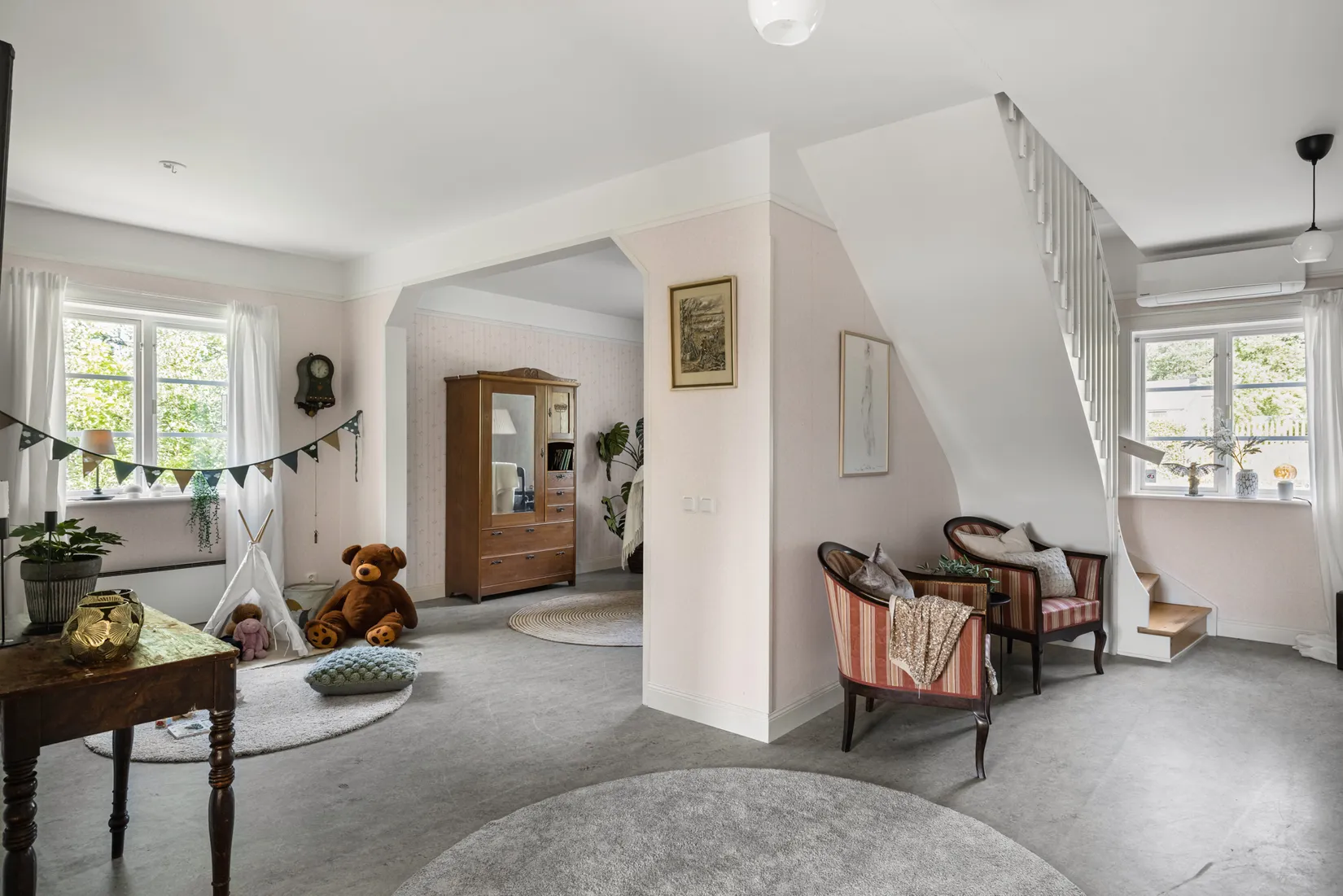 Villa, Ängsjövägen 111, Stäket, Järfälla