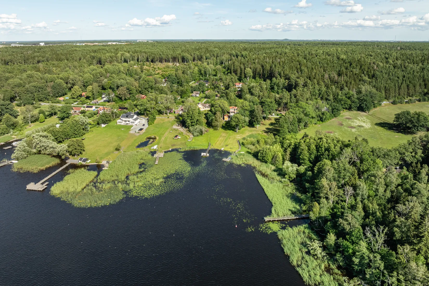 Villa, Ängsjövägen 111, Stäket, Järfälla
