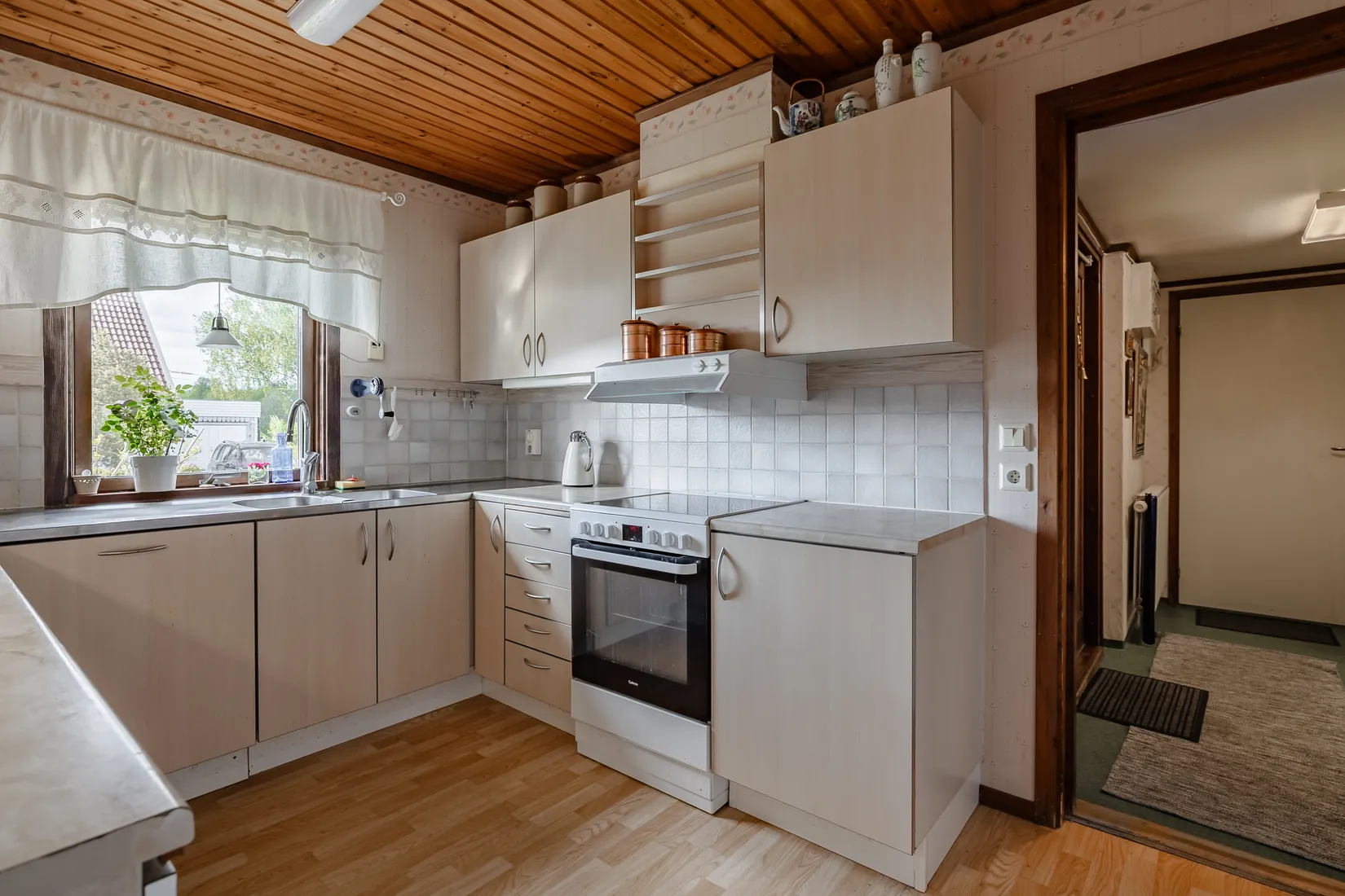 Villa, Bifrostvägen 9, Kil
