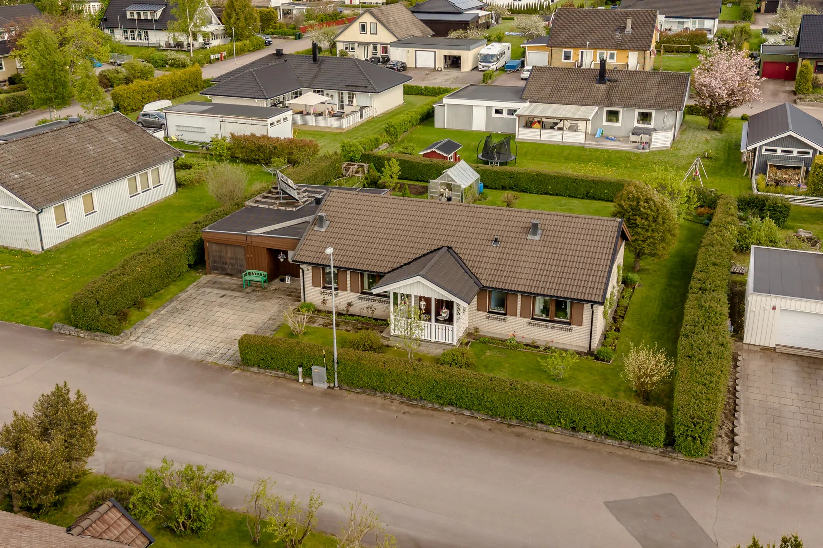 Villa, Bifrostvägen 9, Kil