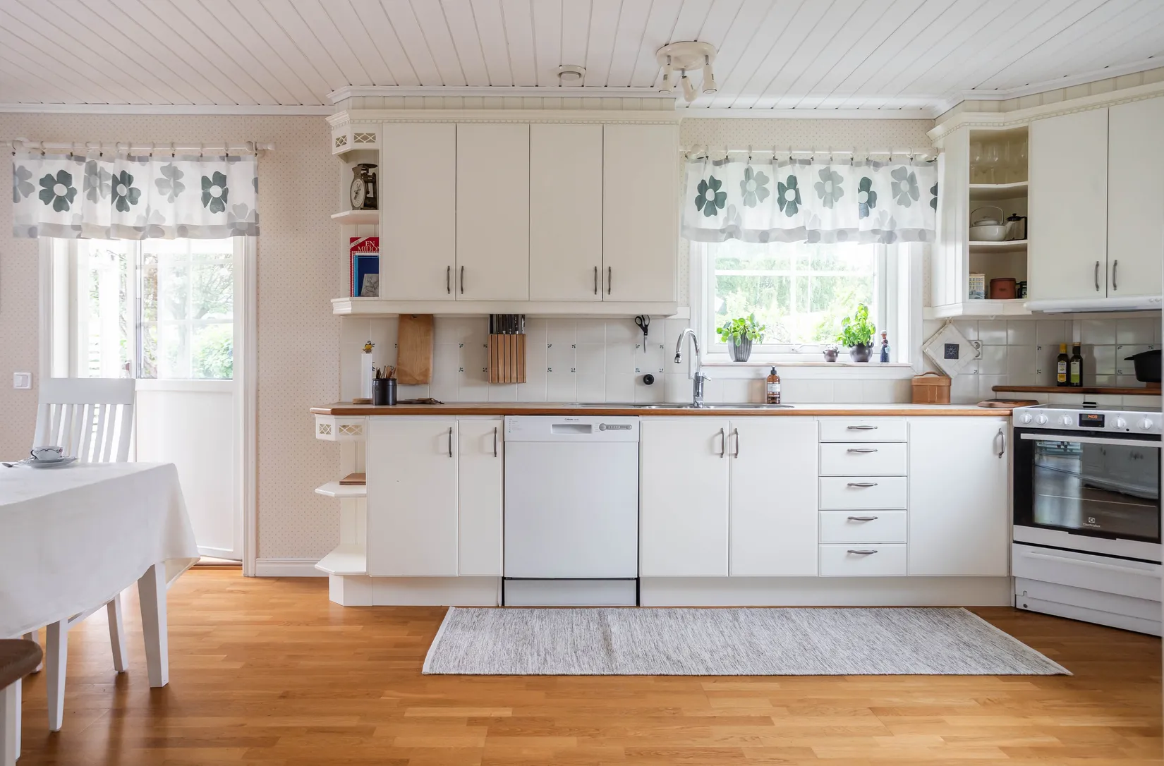 Villa, Kadriljvägen 20, Nolgård, Hammarö