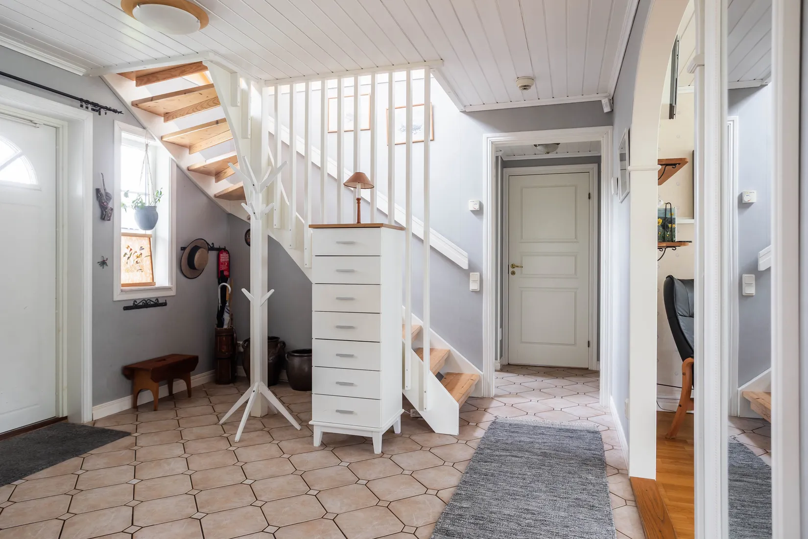 Villa, Kadriljvägen 20, Nolgård, Hammarö