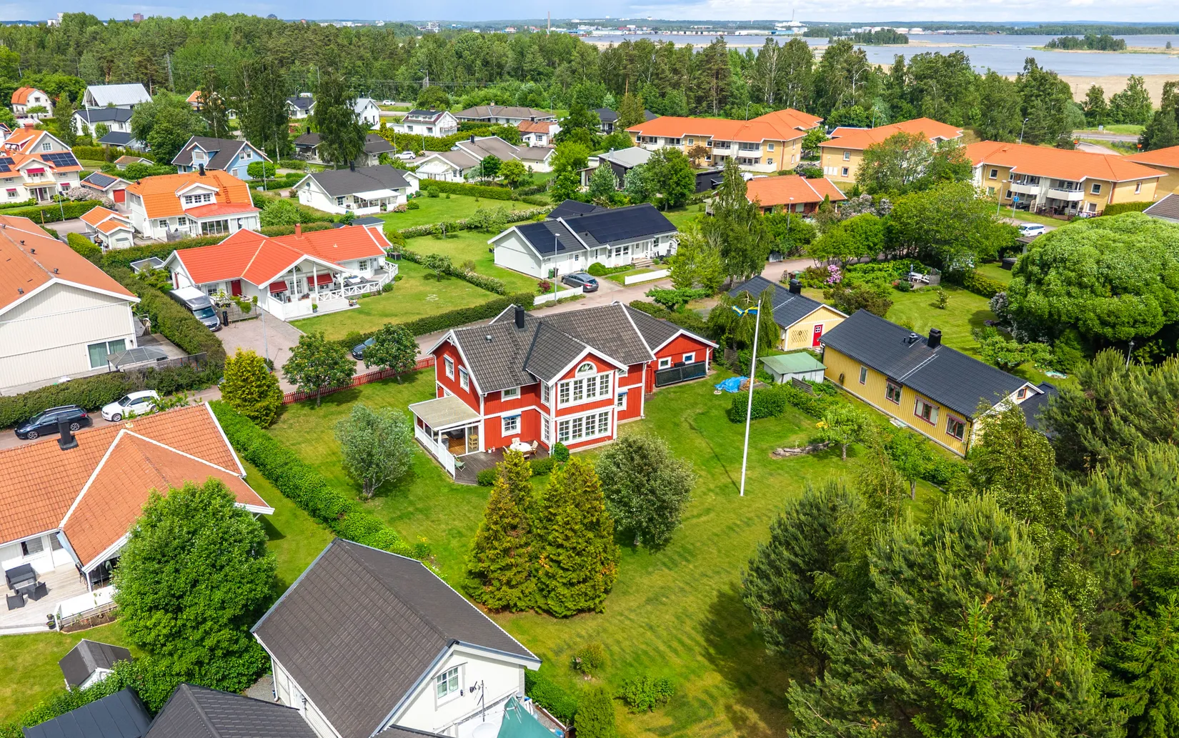 Villa, Kadriljvägen 20, Nolgård, Hammarö