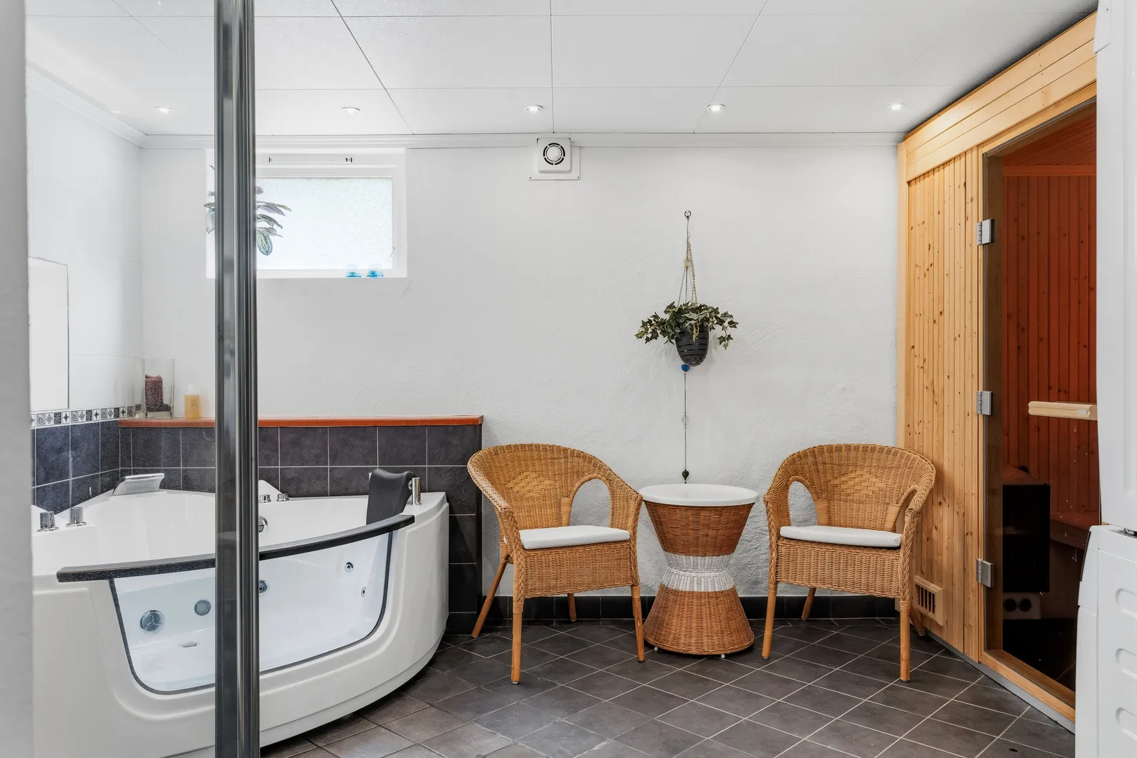 Villa, Fäbrovägen 7, Nyköping