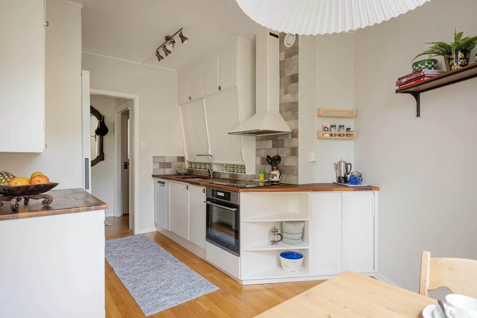 Bostadsrätt, Sjöbjörnsvägen 38, vån 2/3, Gröndal, Stockholm