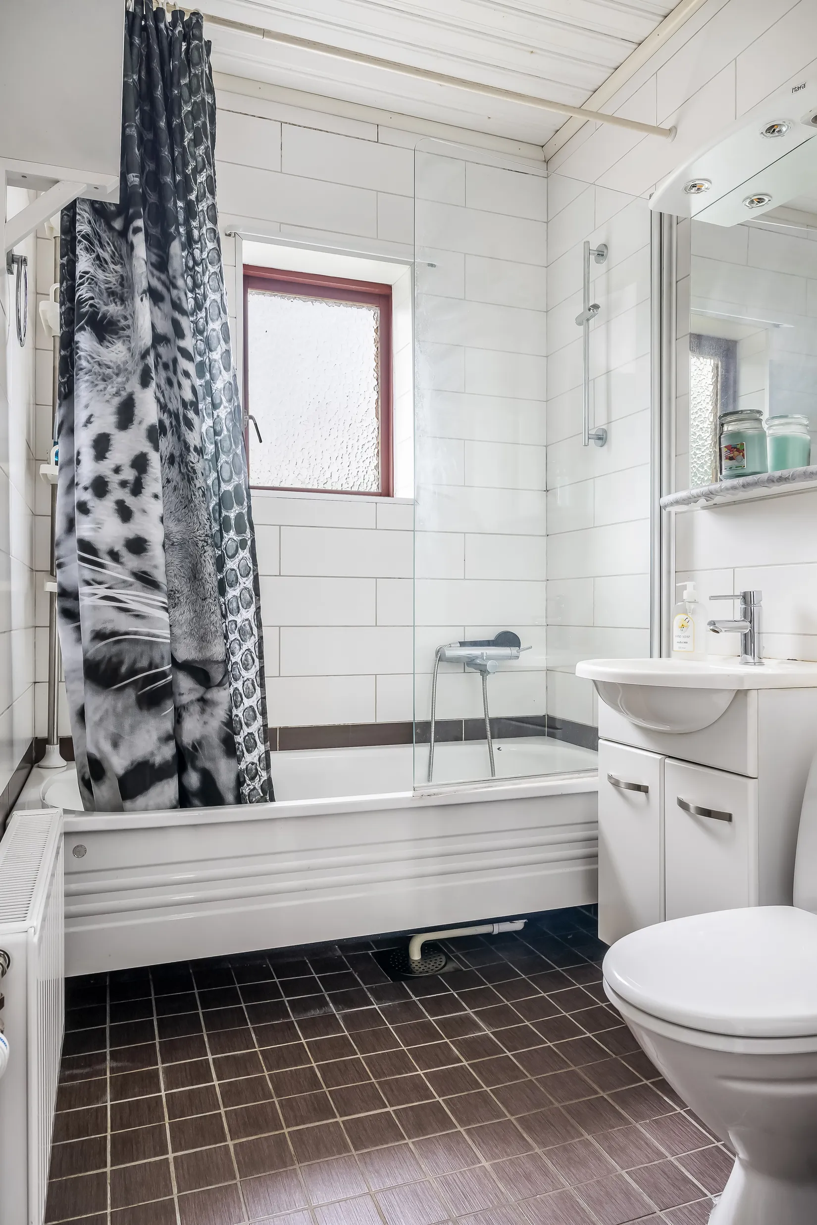 Villa, Anfångarvägen 10, Rejmyre, Finspång