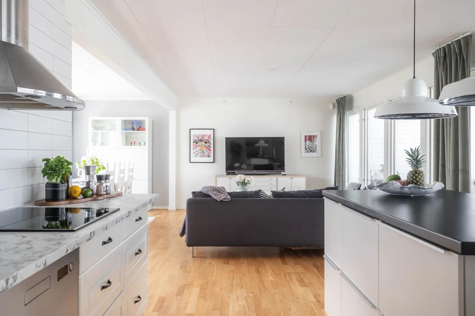 Villa, Radhus, Ovanmyrsgatan 12, Stockfallet, Karlstad