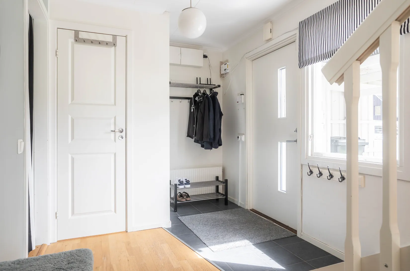 Villa, Radhus, Ovanmyrsgatan 12, Stockfallet, Karlstad