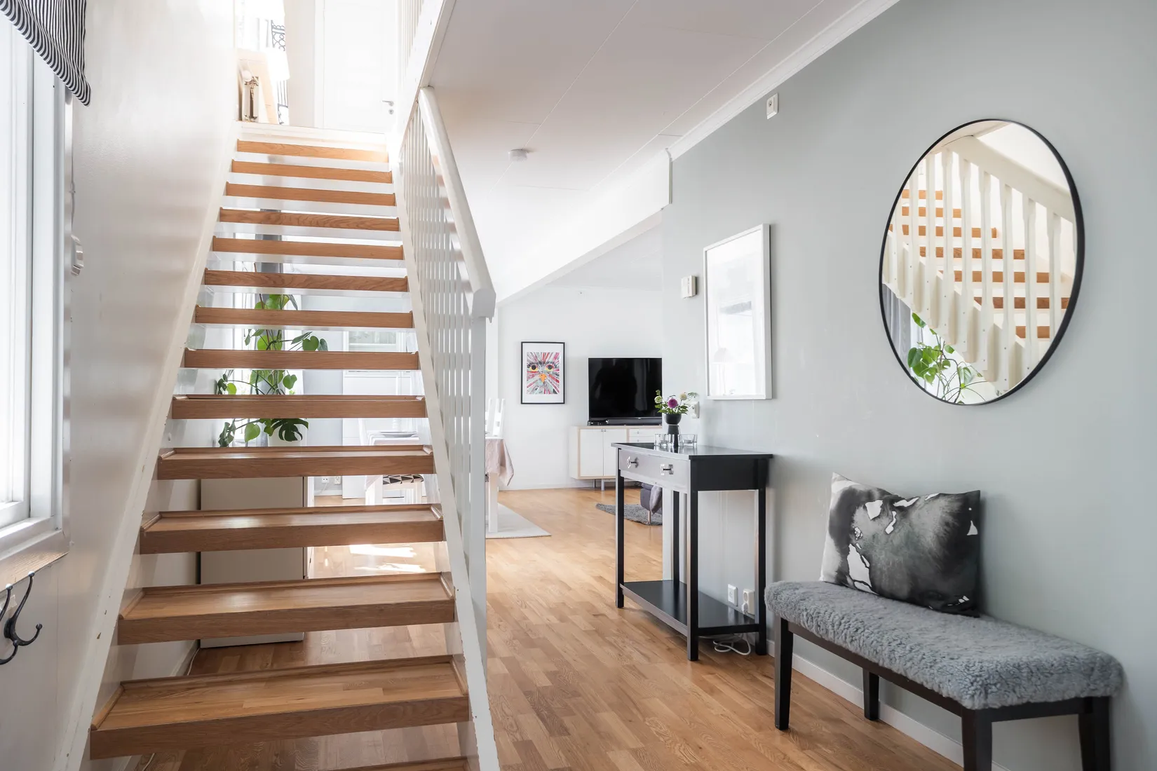 Villa, Radhus, Ovanmyrsgatan 12, Stockfallet, Karlstad