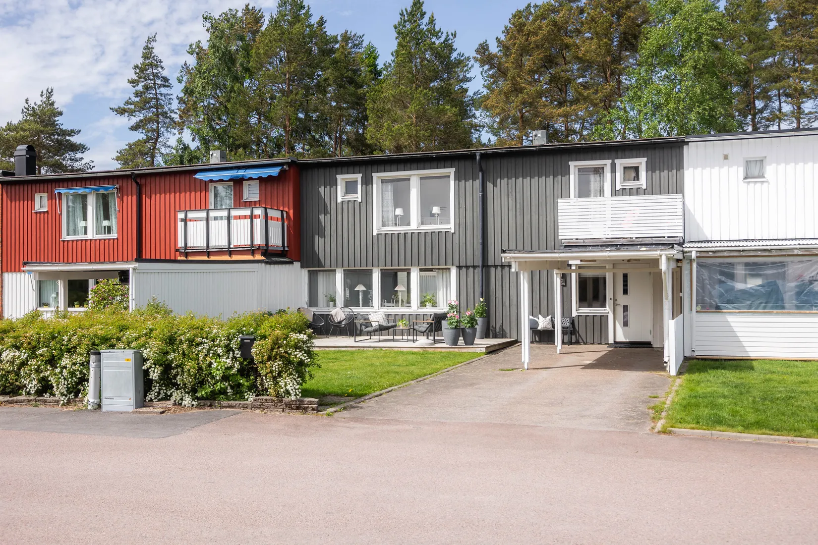 Villa, Radhus, Ovanmyrsgatan 12, Stockfallet, Karlstad