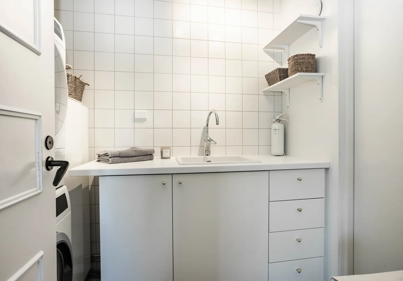 Villa, Vallmovägen 8, Hälltorp, Hammarö