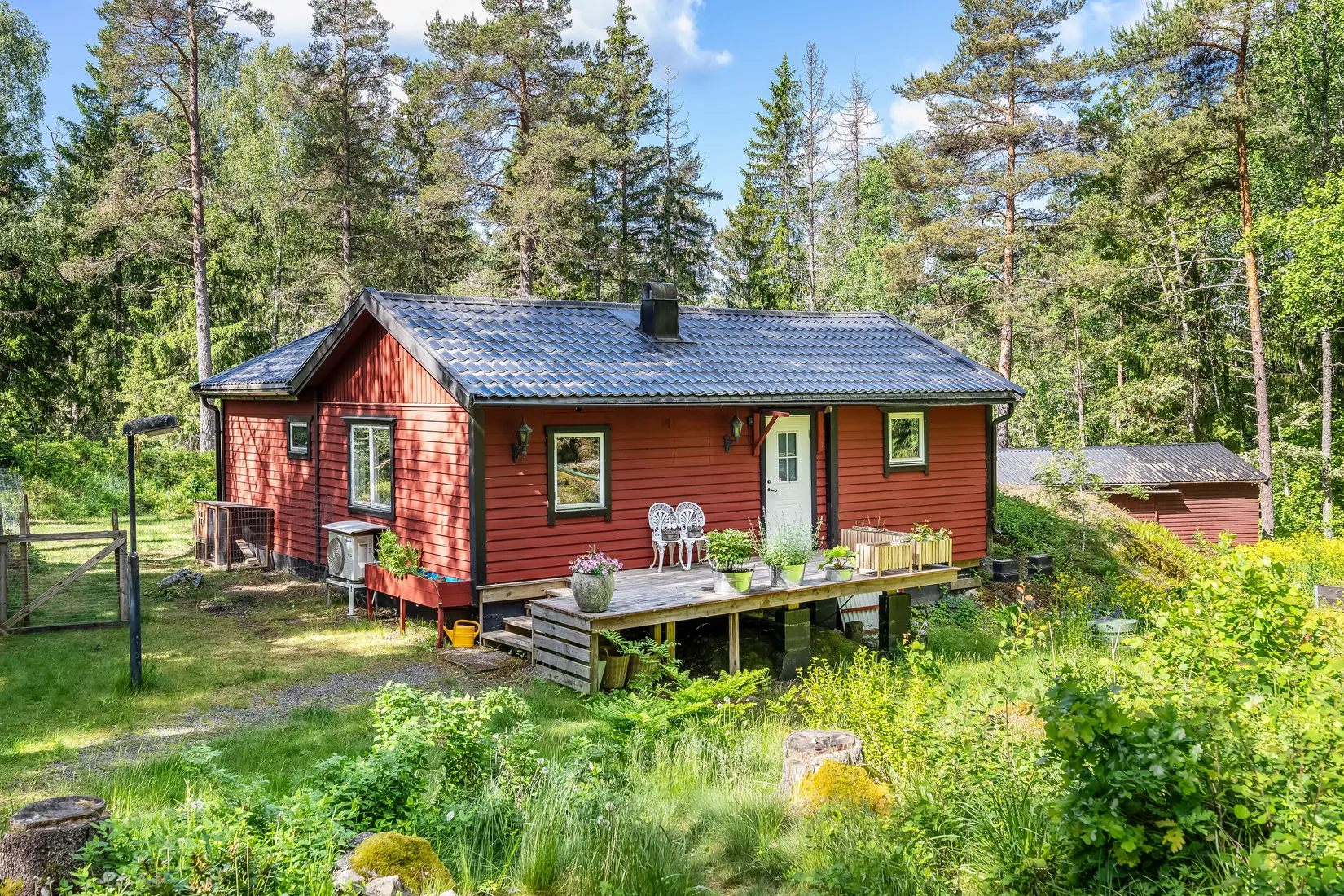 Villa, Vedahöjden 35, Lilla Hållsättra, Haninge