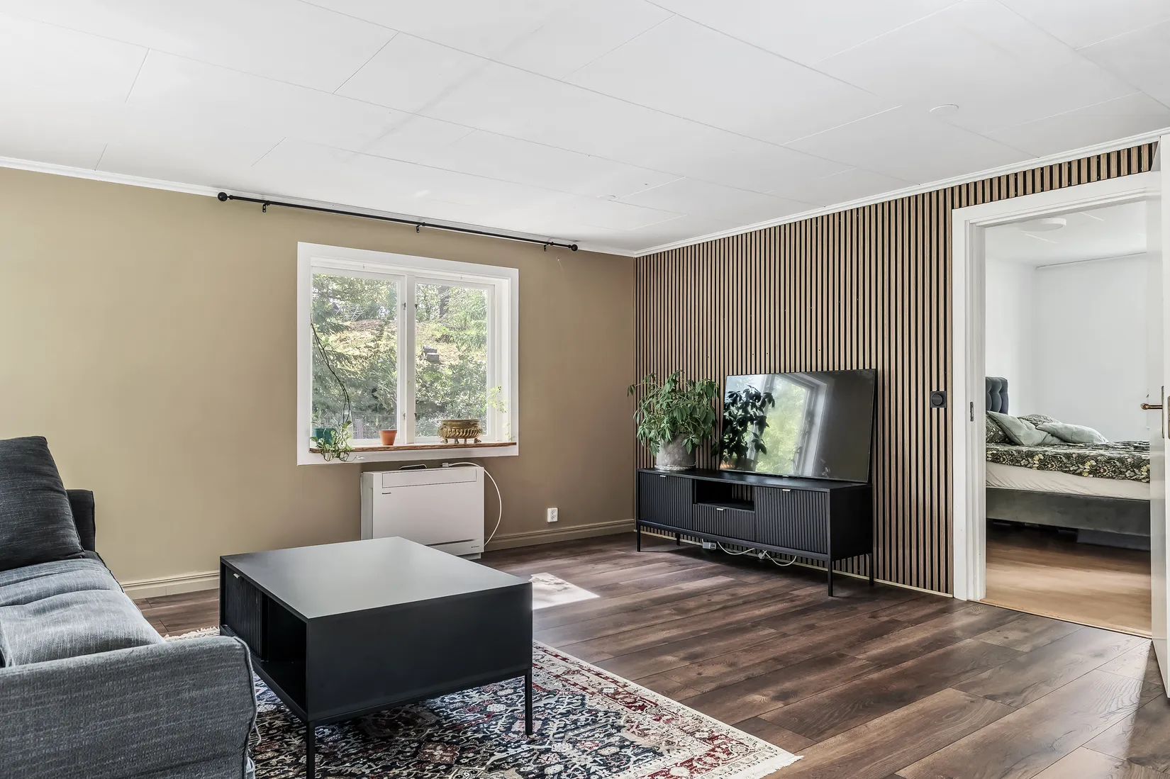 Villa, Vedahöjden 35, Lilla Hållsättra, Haninge