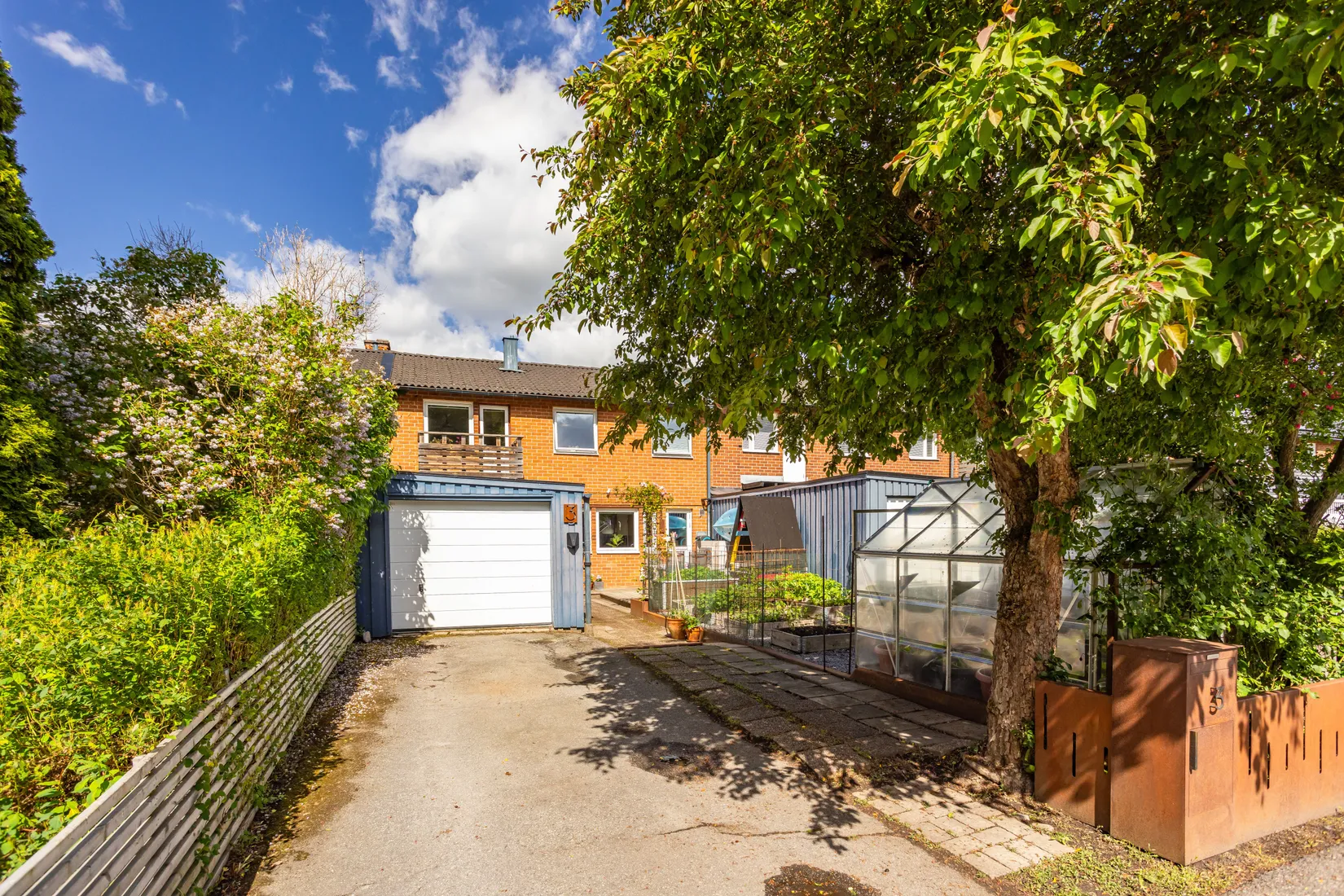 Villa, Radhus, Stekelvägen 3, Skånsta, Österåker