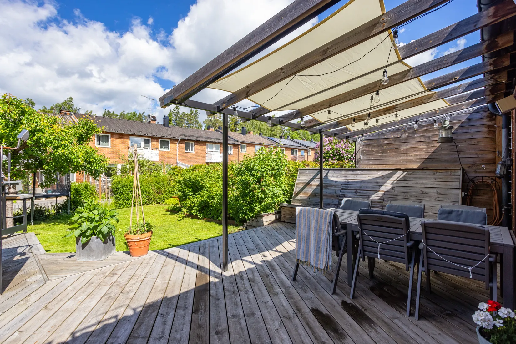 Villa, Radhus, Stekelvägen 3, Skånsta, Österåker