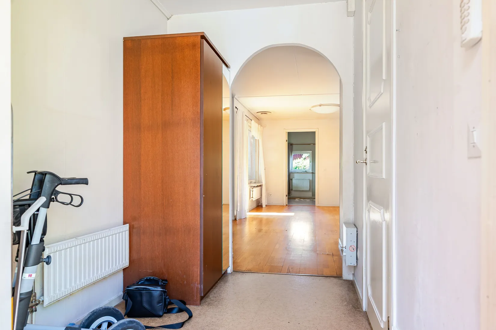 Villa, Myrstuguvägen 17, Myrstuguberget, Huddinge