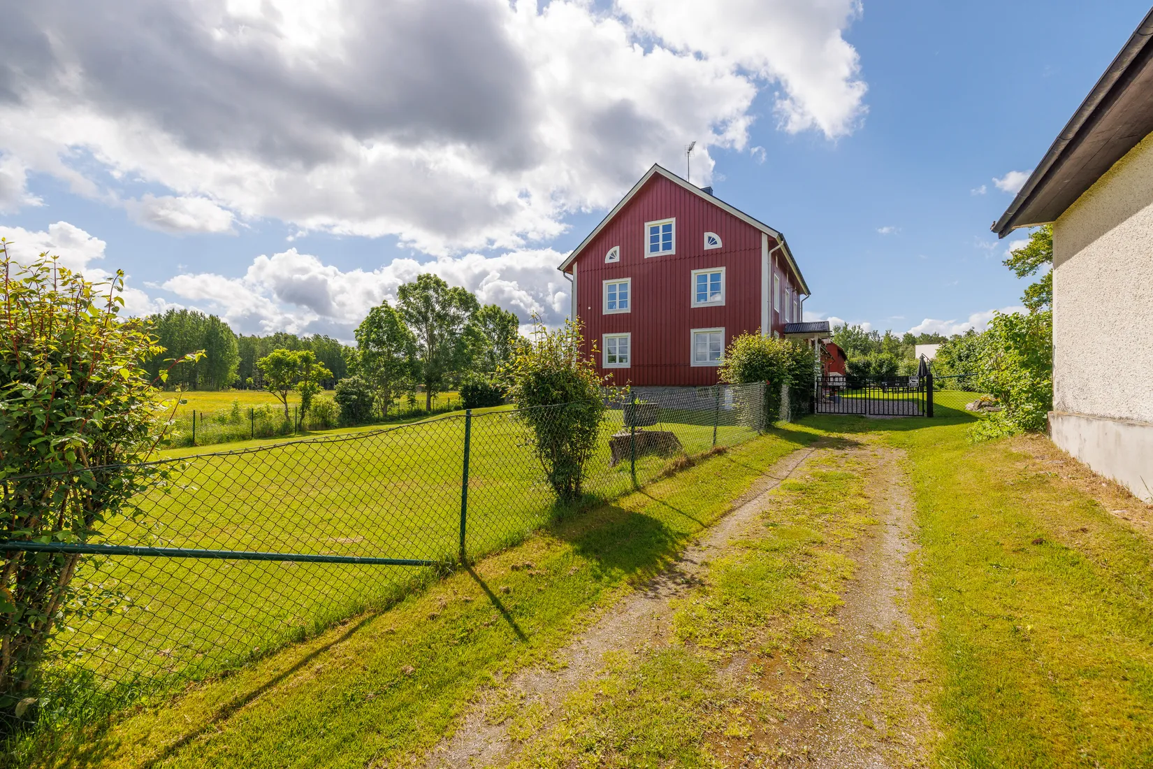 Villa, Bondsätter 412, Adolfsberg, Örebro