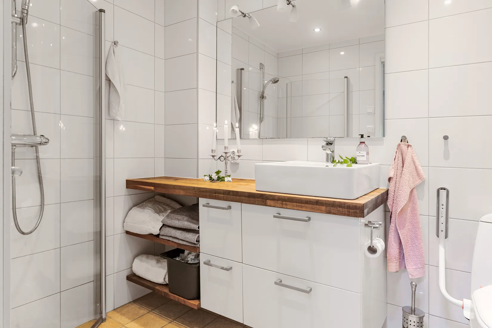 Villa, Radhus, Skogsmyragatan 78, Gånsta, Enköping