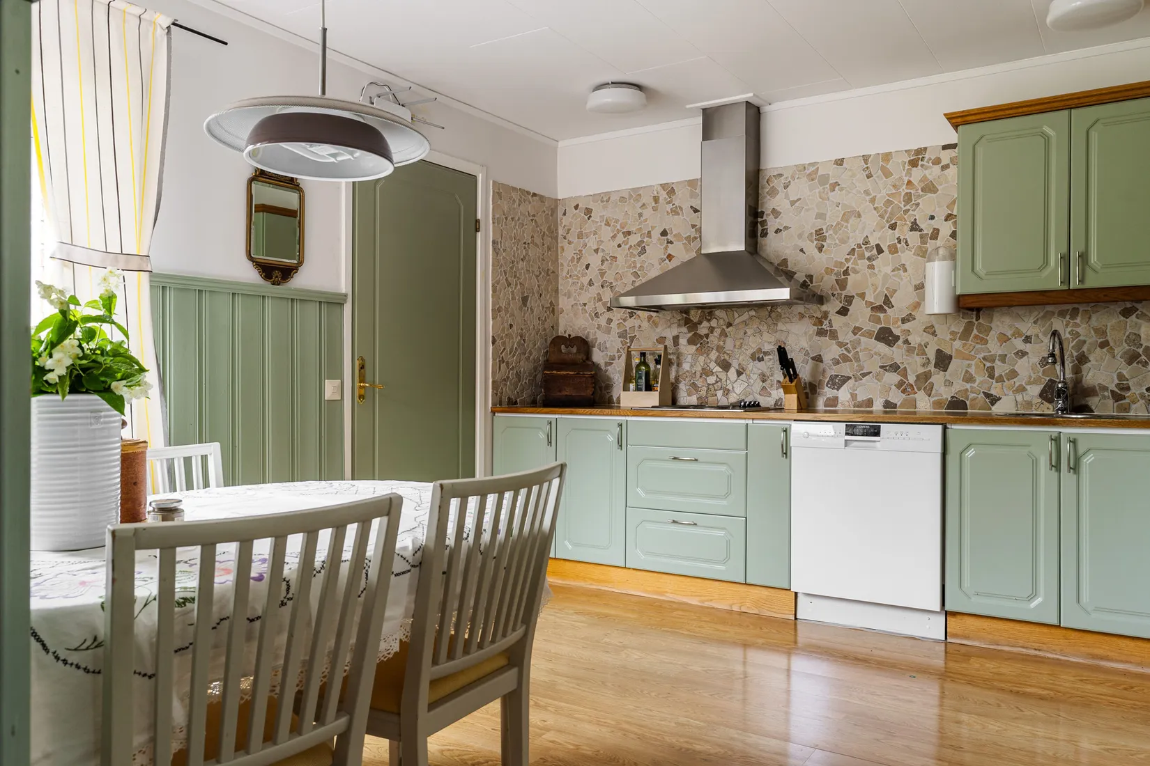 Villa, Radhus, Skogsmyragatan 78, Gånsta, Enköping