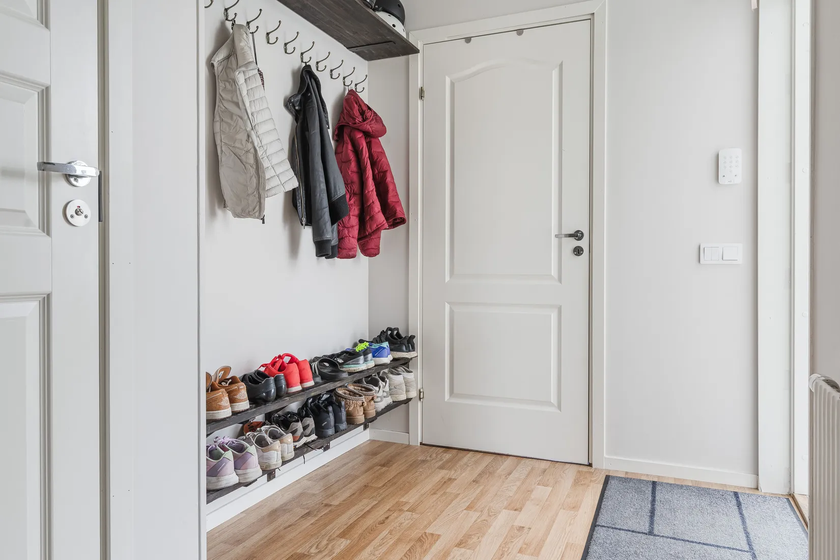 Villa, Radhus, Marsgatan 8, Ängshöjden, Sala