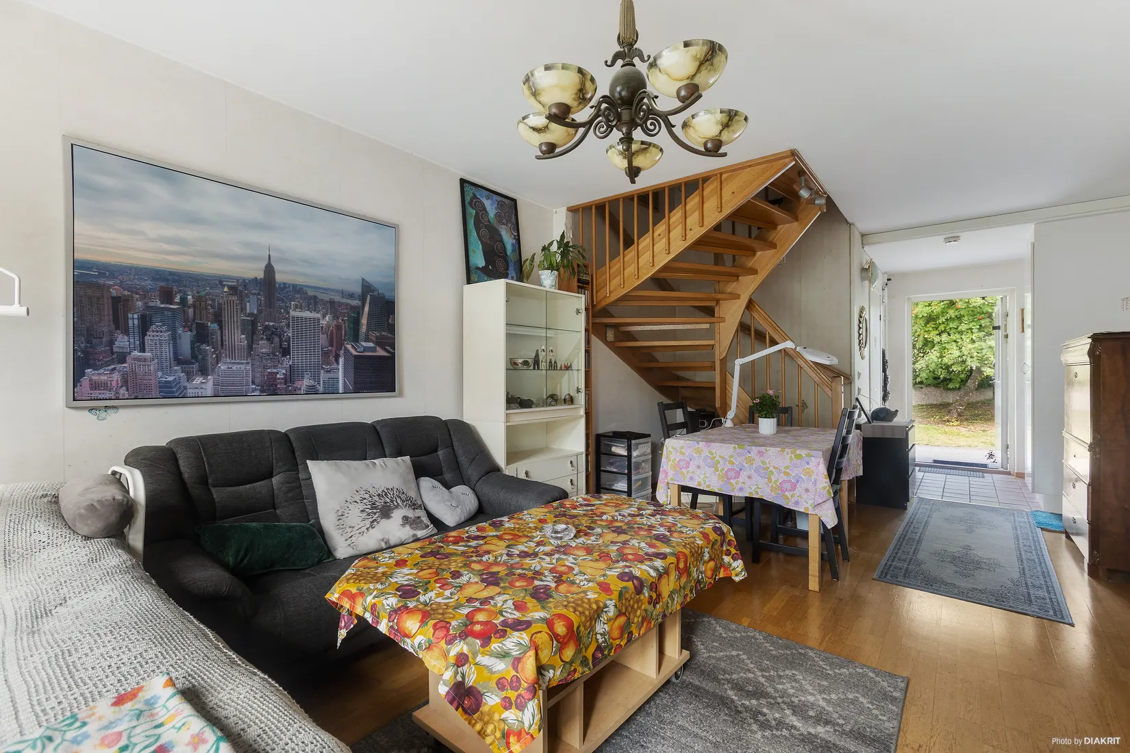Radhus, Rättar Vigs väg 4, Nälsta, Stockholm