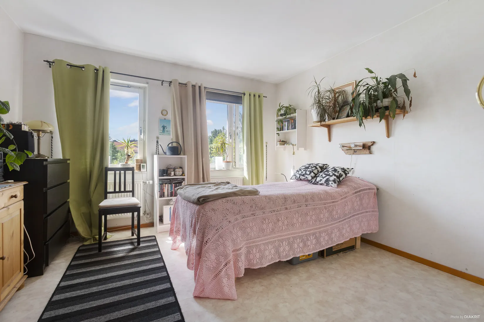 Radhus, Rättar Vigs väg 4, Nälsta, Stockholm